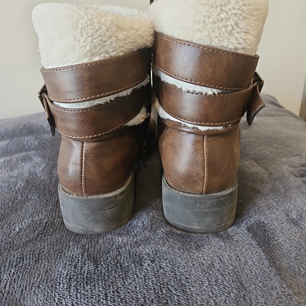 Rocket Dog Brown Faux-Shearling Ankle Boots - Picture 5 of 7